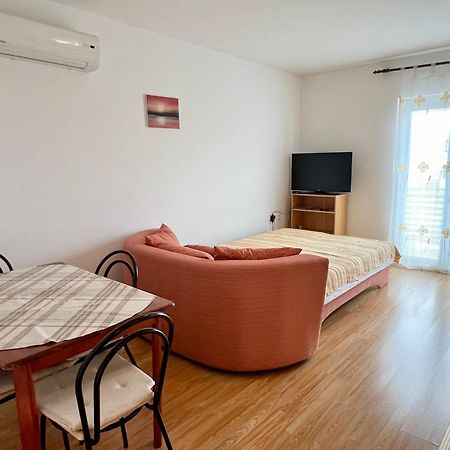 Apartments Monika Bibinje Bagian luar foto