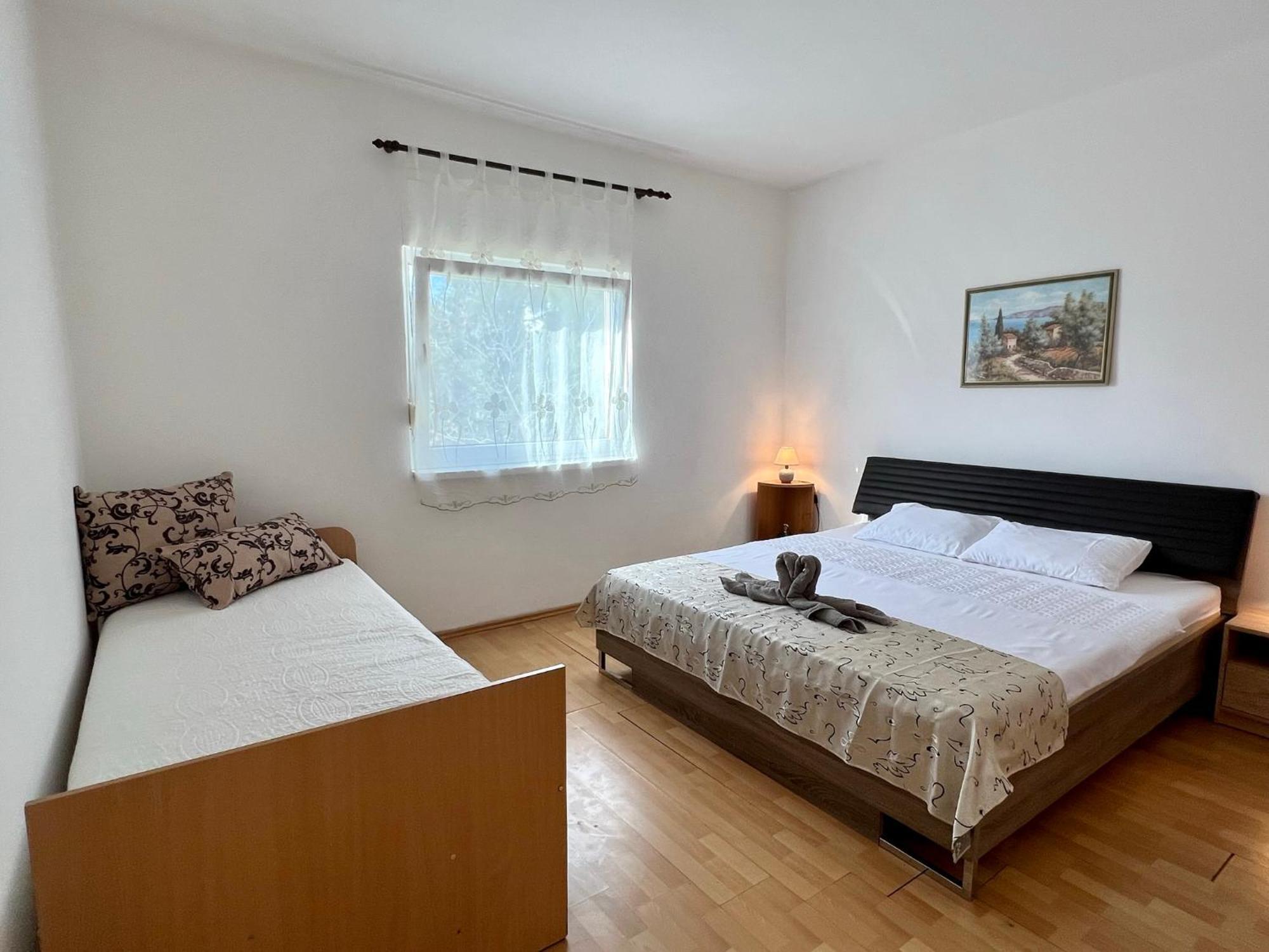 Apartments Monika Bibinje Bagian luar foto
