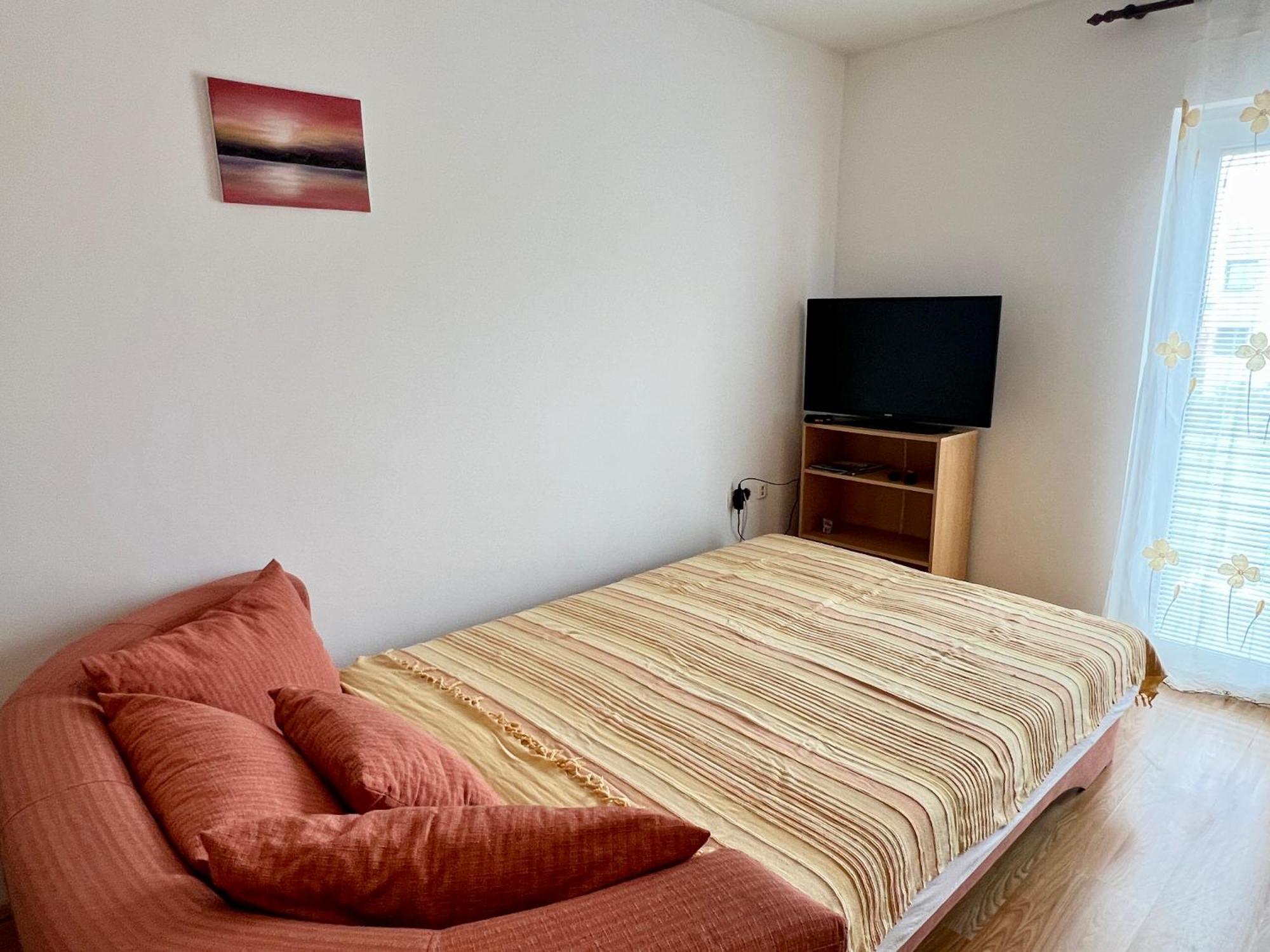 Apartments Monika Bibinje Bagian luar foto